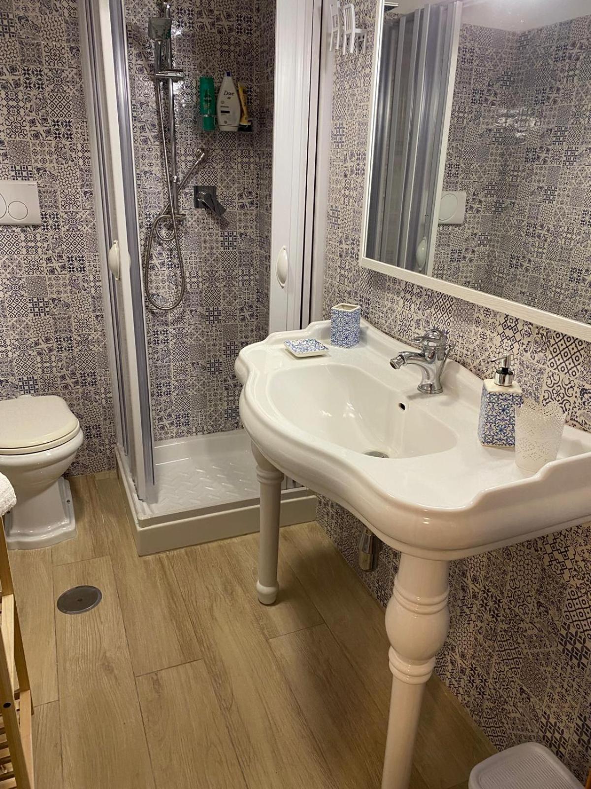 Brezza Marina Apartman Taranto Kültér fotó